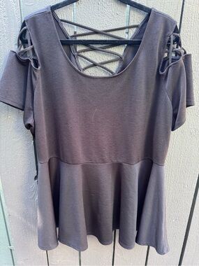 Torrid Black Cold-Shoulder Peplum Top with Crisscross Back, Size 3